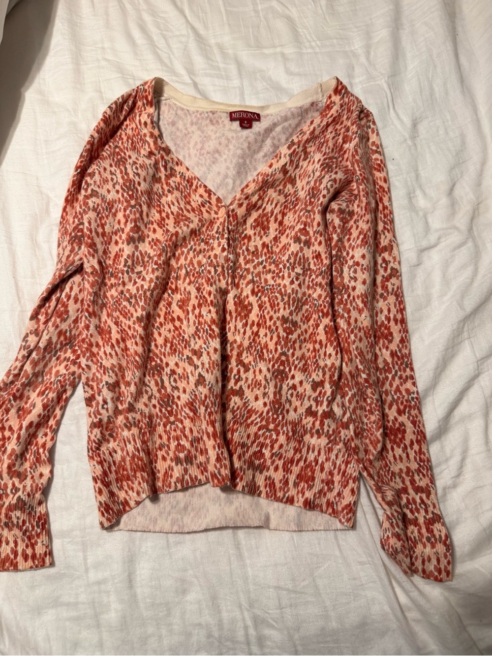 Merona Coral and Cream V-Neck Patterned Sweater - small